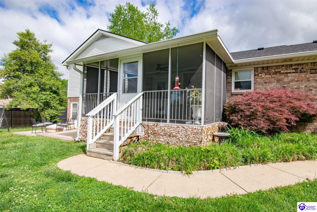 Listing Picture 395 Poplar Trace Elizabethtown, KY 42701 MLS HK25001792