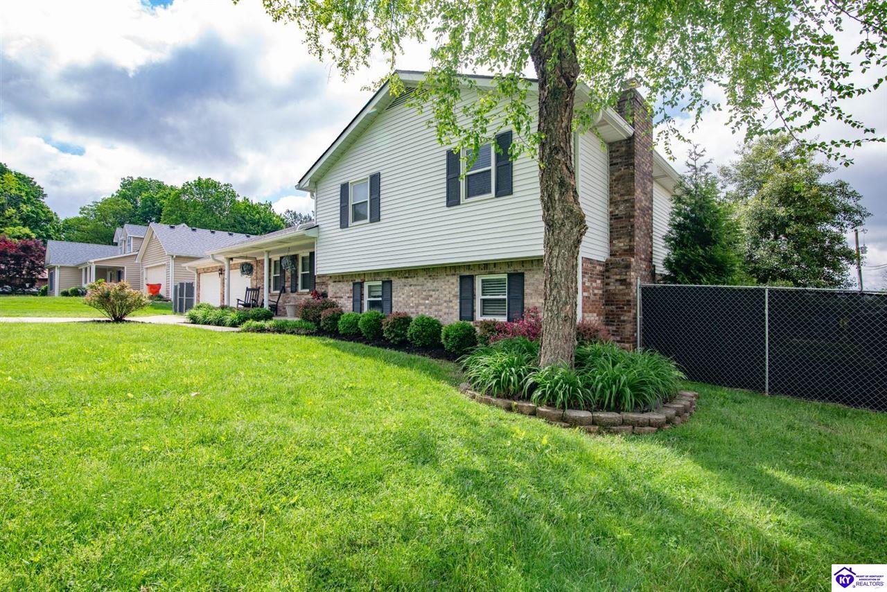 Listing Picture 395 Poplar Trace Elizabethtown, KY 42701 MLS HK25001792