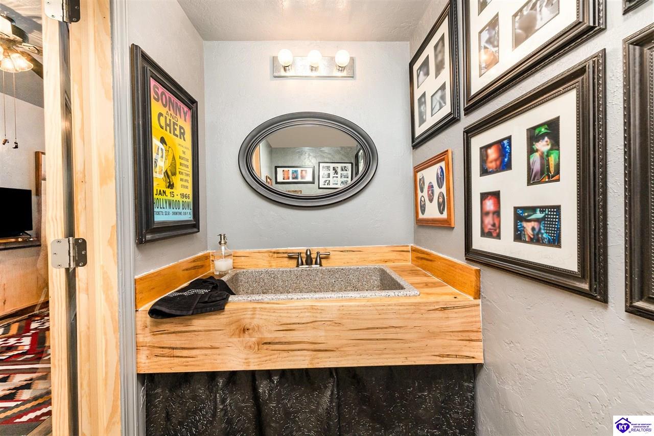 Listing Picture 3186 Bardstown Road Hodgenville, KY 42748 MLS HK25001799