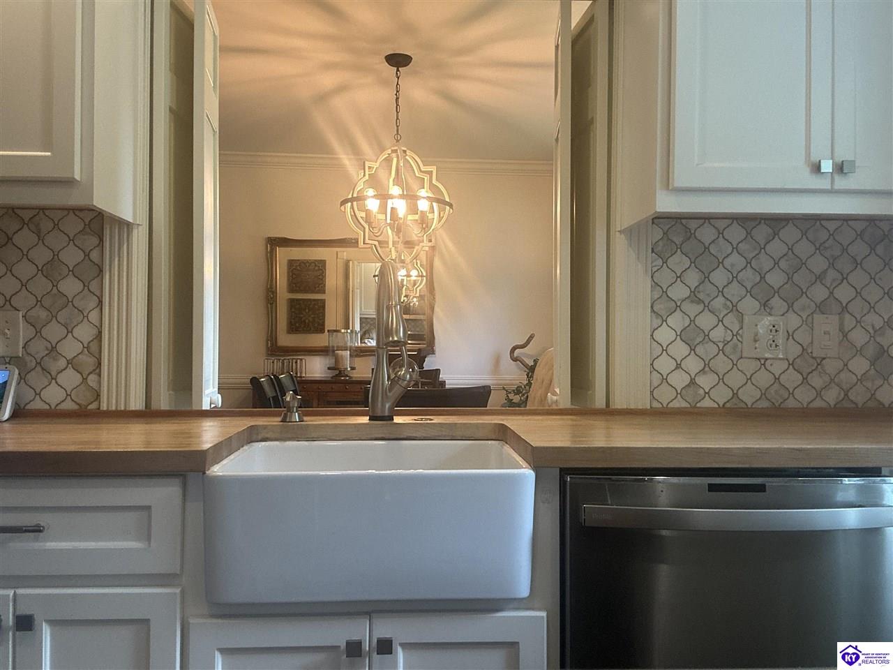 Listing Picture 108 Wellington Park Campbellsville, KY 42718 MLS HK25001800