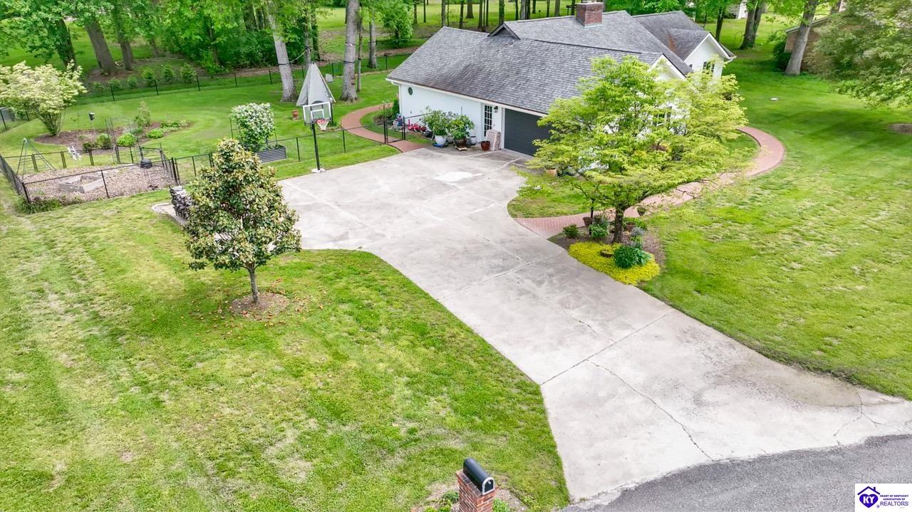 Listing Picture 108 Wellington Park Campbellsville, KY 42718 MLS HK25001800