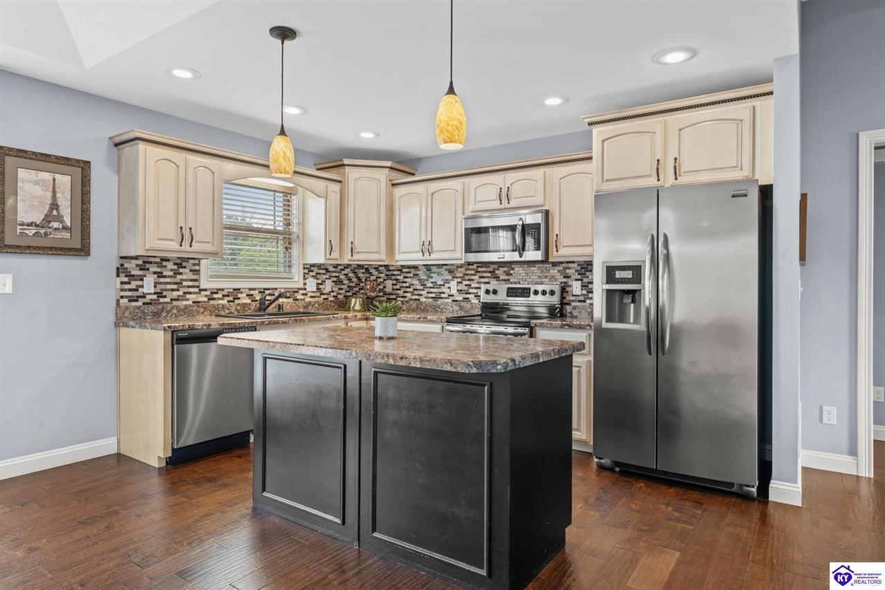 Listing Picture 115 Delaware Court Bardstown, KY 40004 MLS HK25001808