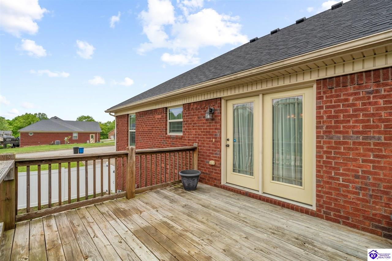 Listing Picture 115 Delaware Court Bardstown, KY 40004 MLS HK25001808