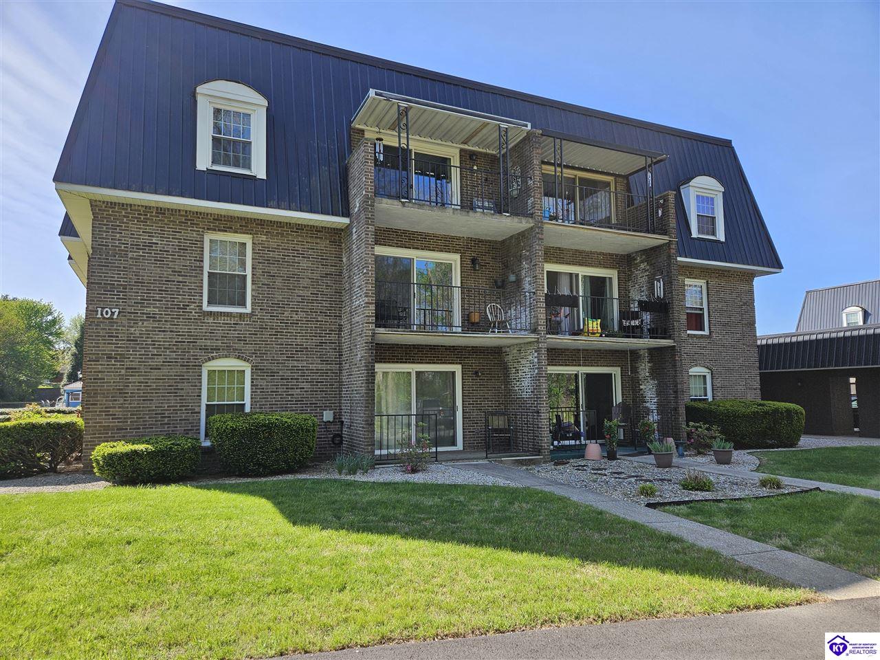 Listing Picture 107 Freeman Green Drive Elizabethtown, KY 42701 MLS HK25001817