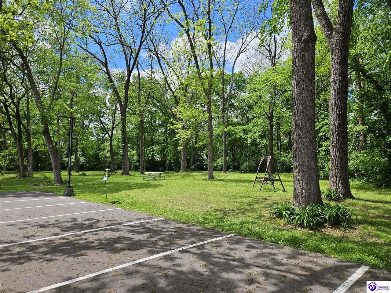 Listing Picture 107 Freeman Green Drive Elizabethtown, KY 42701 MLS HK25001817