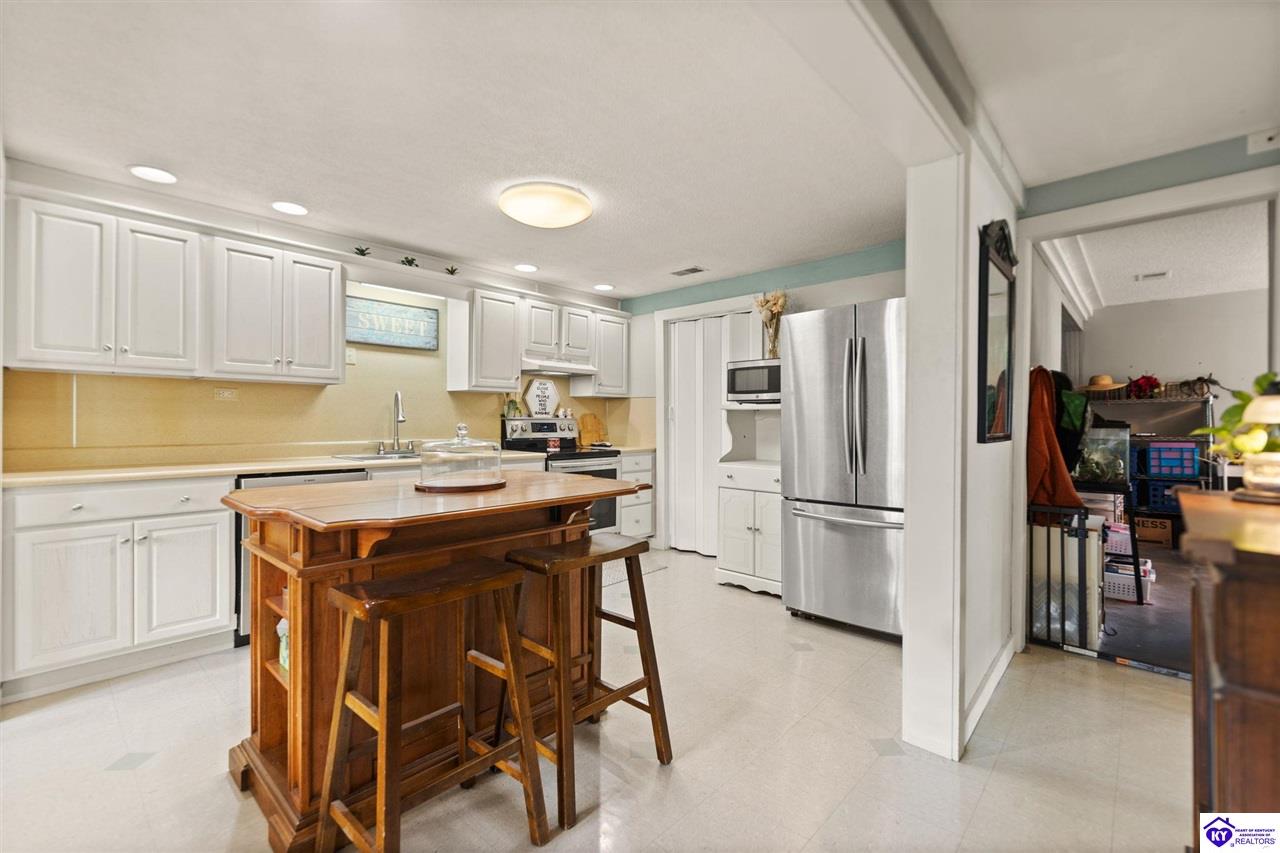 Listing Picture 4925 Youngers Creek Road New Haven, KY 40051 MLS HK25001823