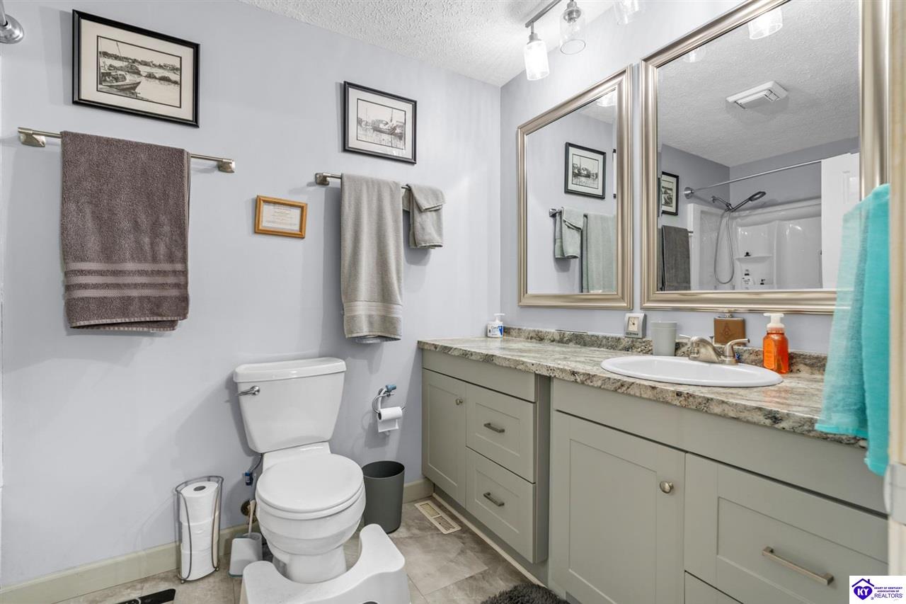 Listing Picture 508 Rose Creek Drive Radcliff, KY 40160 MLS HK25001826