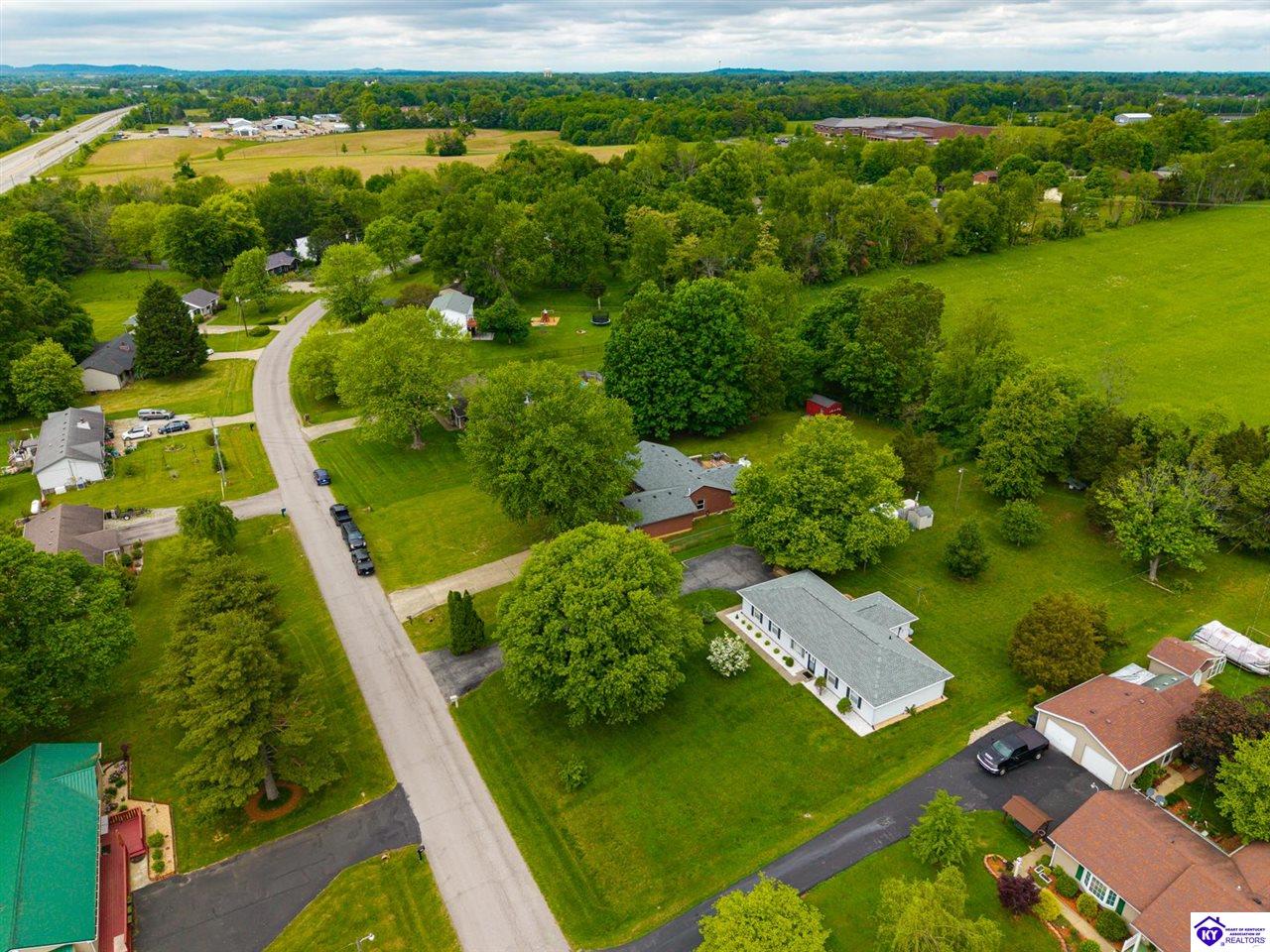 Listing Picture 508 Rose Creek Drive Radcliff, KY 40160 MLS HK25001826