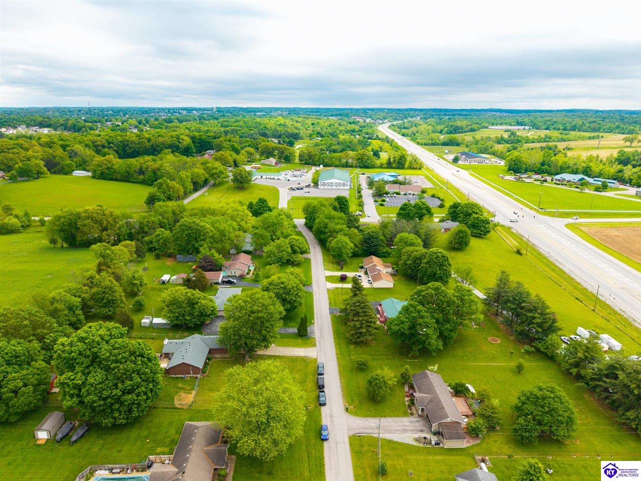 Listing Picture 508 Rose Creek Drive Radcliff, KY 40160 MLS HK25001826