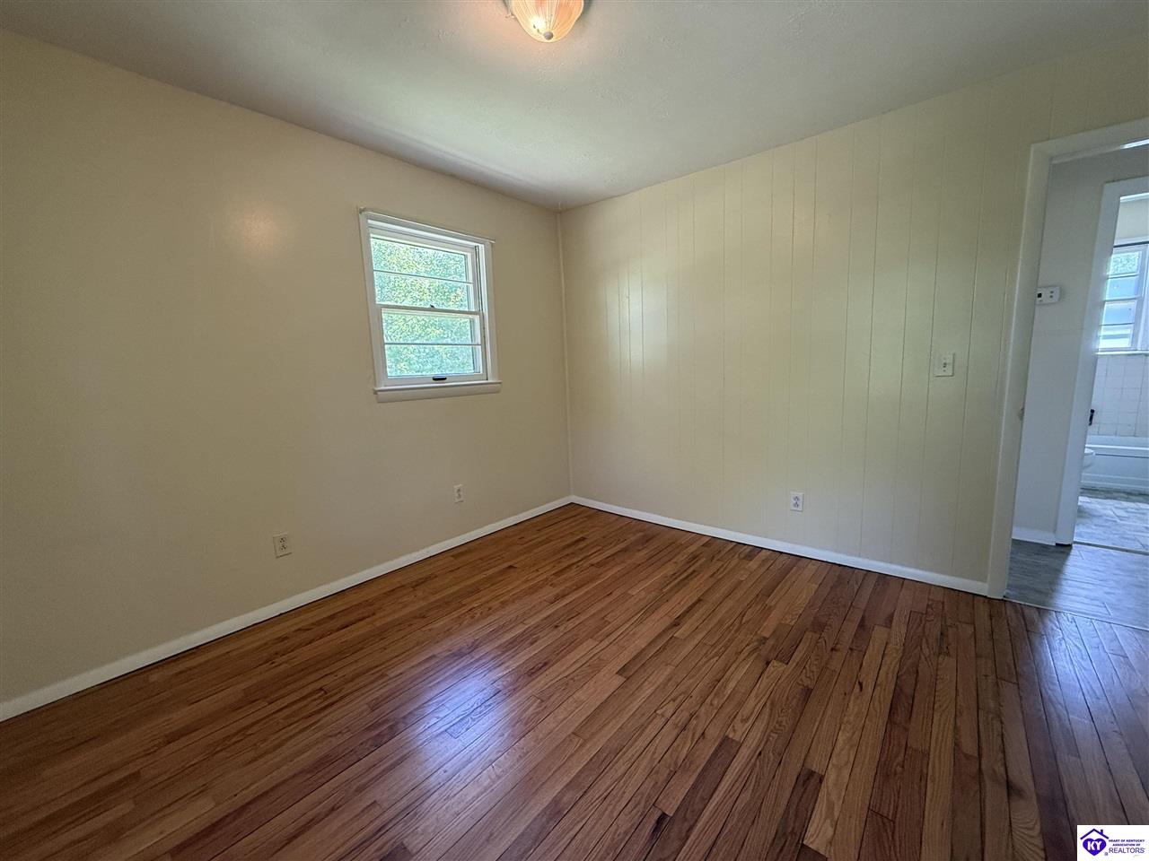 Listing Picture 30 Russell Road Vine Grove, KY 40175 MLS HK25001828