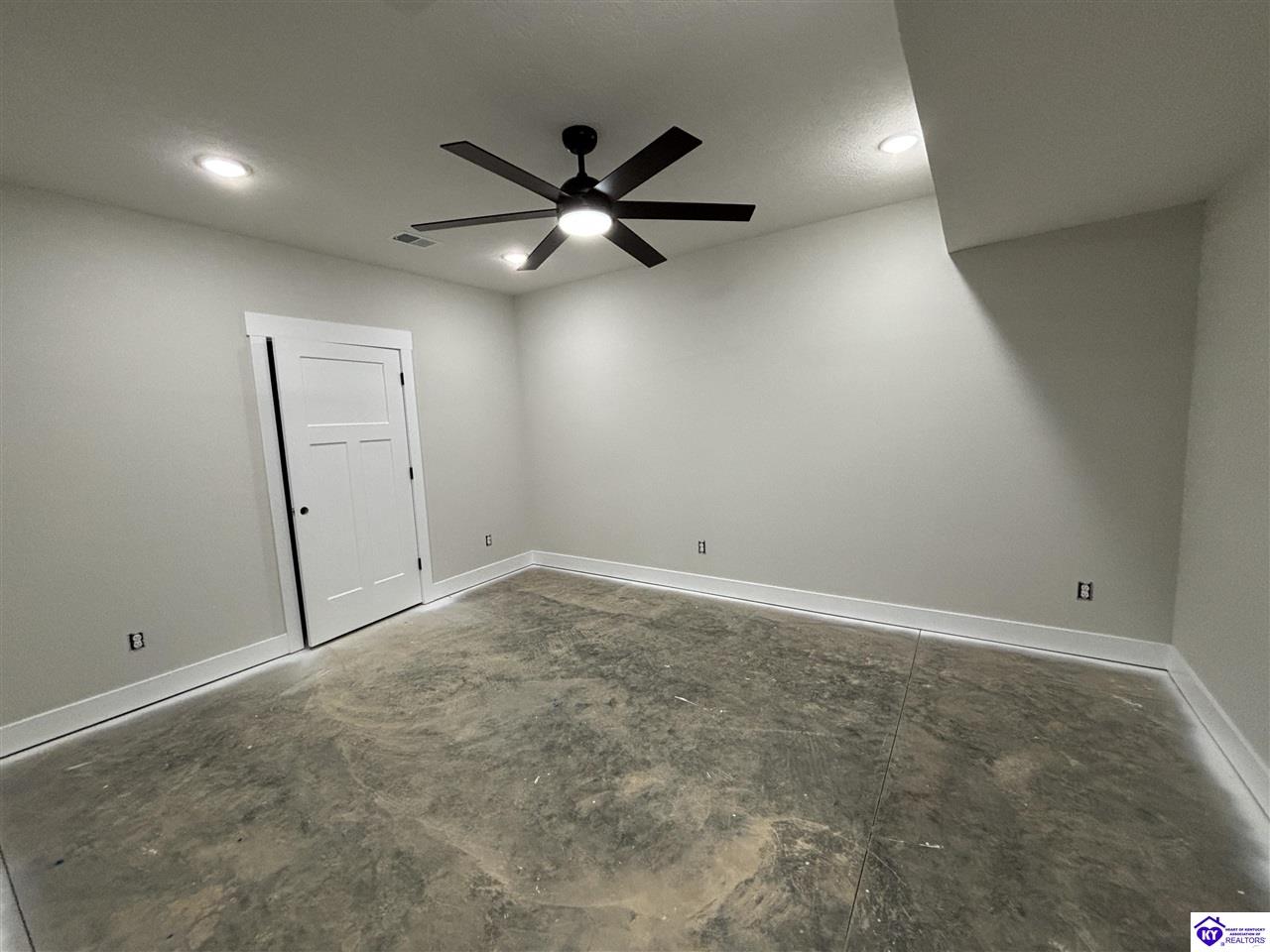 Listing Picture 181 White Pine Lane Brandenburg, KY 40108 MLS HK25001829