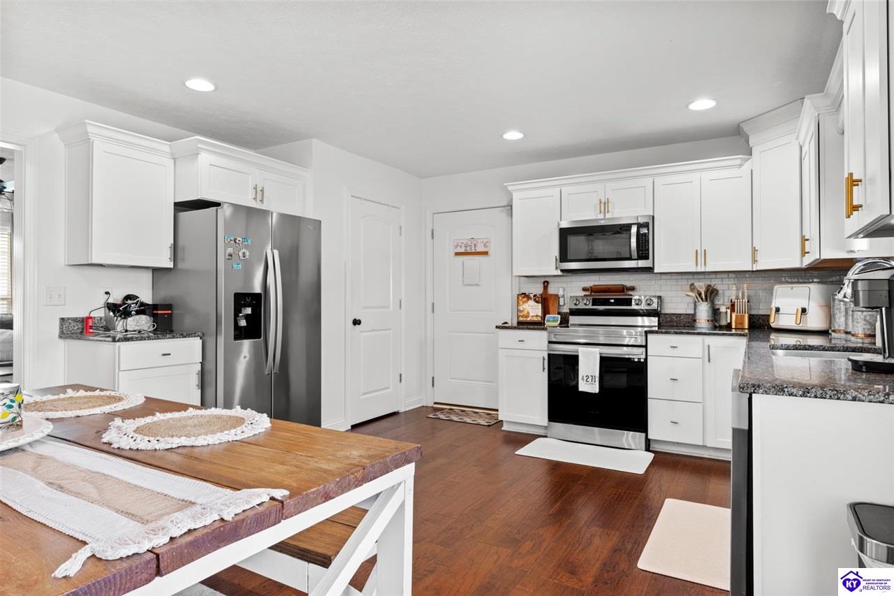212 Emerson Drive Elizabethtown, KY 42701 #2