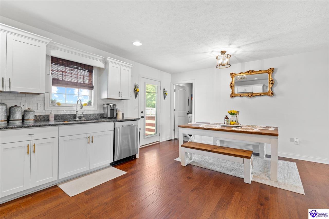 212 Emerson Drive Elizabethtown, KY 42701 #4