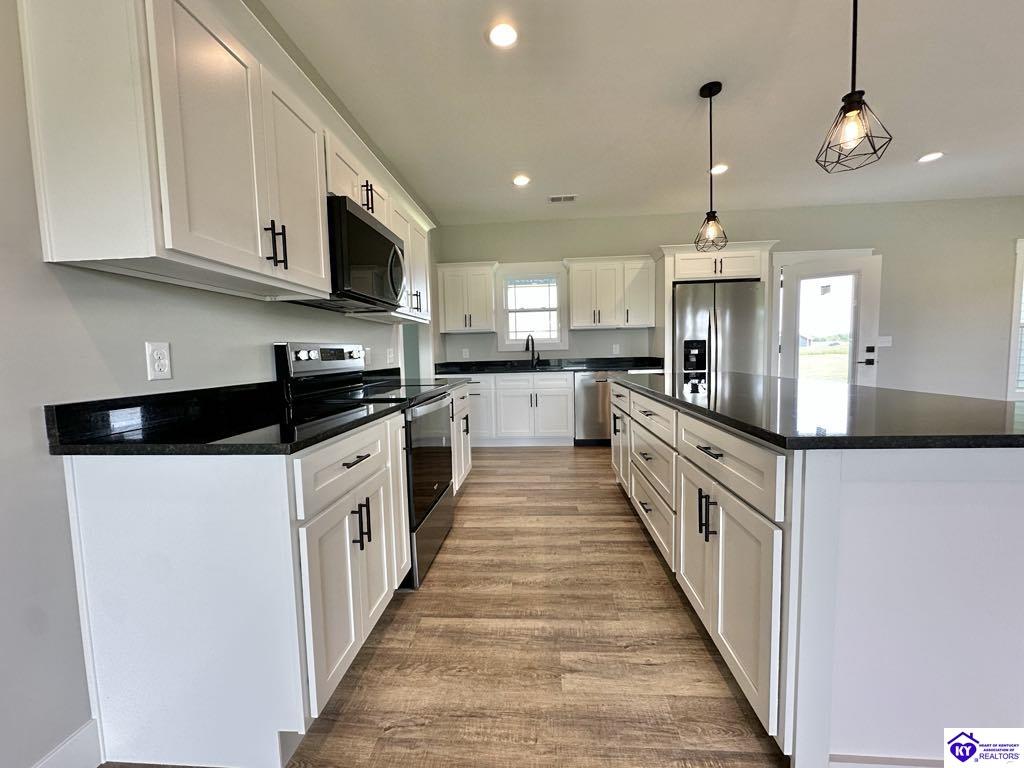 Listing Picture 320 Akridge Road Campbellsville, KY 42718 MLS HK25001840