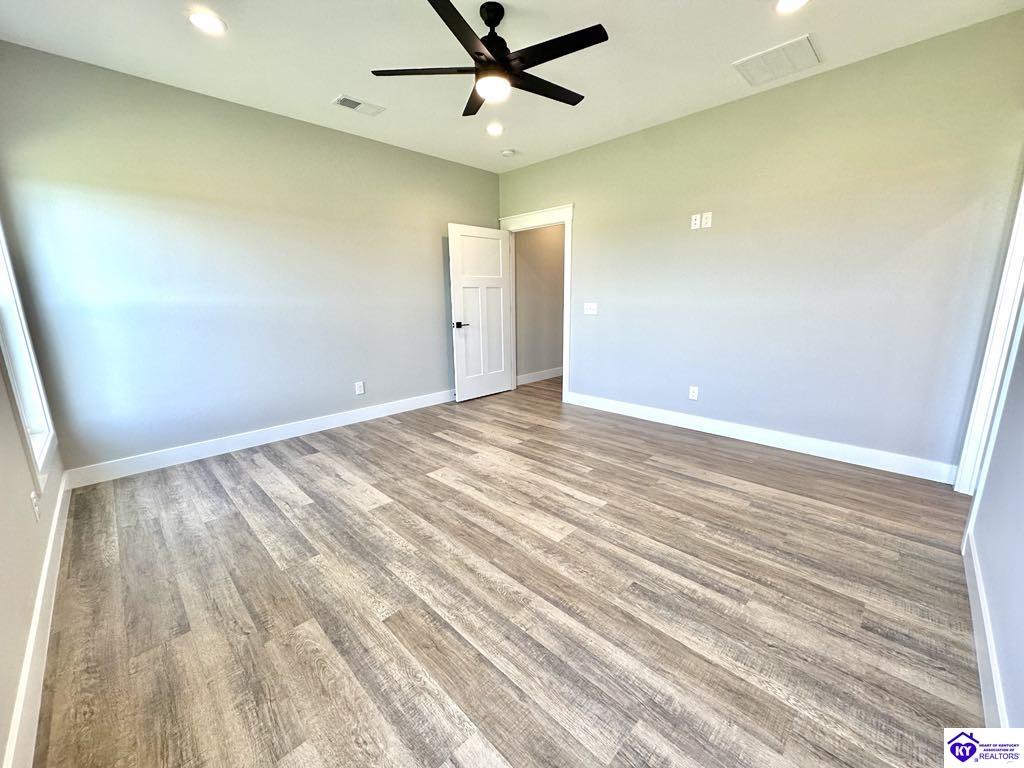 Listing Picture 320 Akridge Road Campbellsville, KY 42718 MLS HK25001840