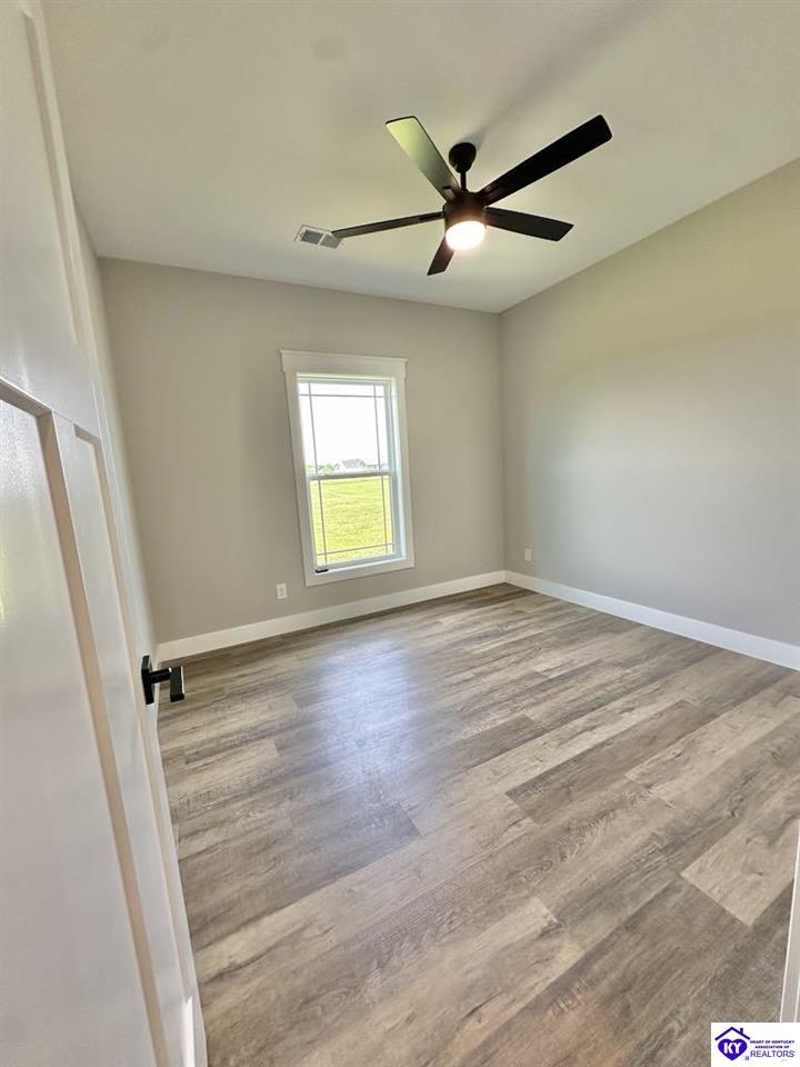 Listing Picture 320 Akridge Road Campbellsville, KY 42718 MLS HK25001840