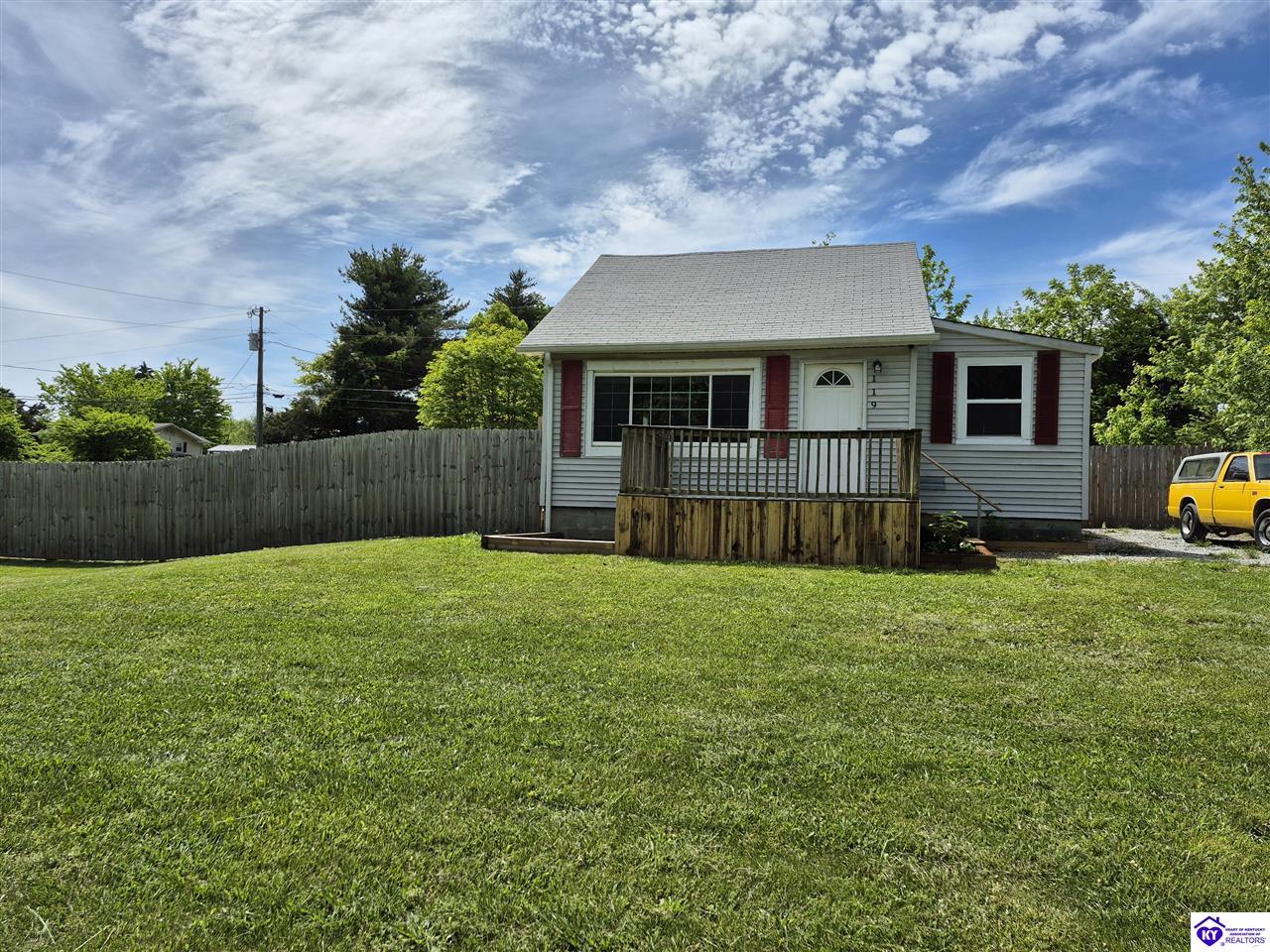 119 Melton AvenueElizabethtown, KY 42701