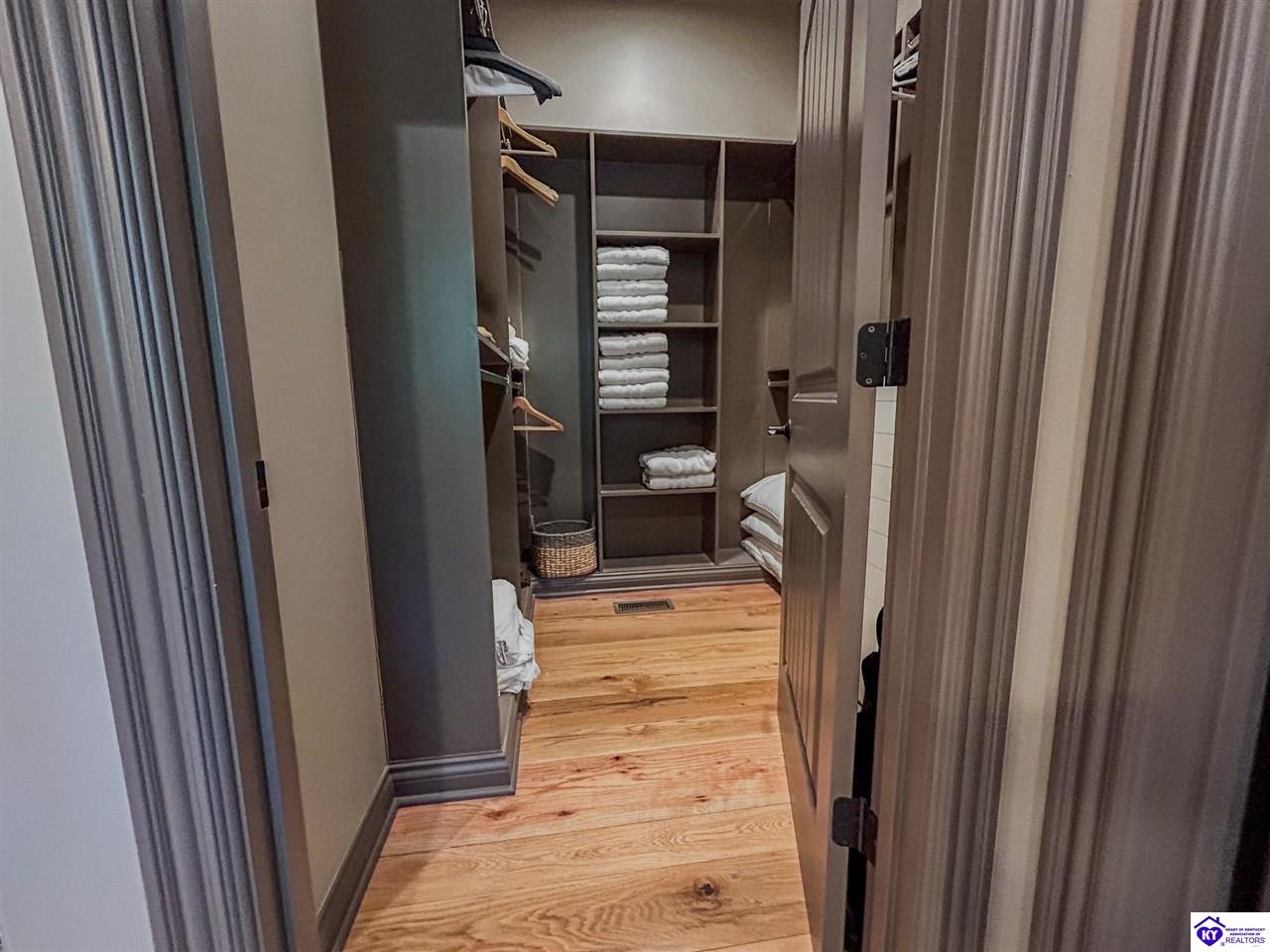 Listing Picture 824 Patriots Landing Lane Falls of Rough, KY 40119 MLS HK25001892