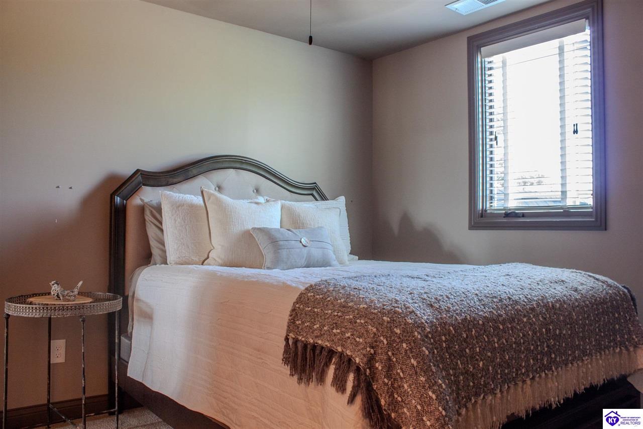 Listing Picture 824 Patriots Landing Lane Falls of Rough, KY 40119 MLS HK25001892