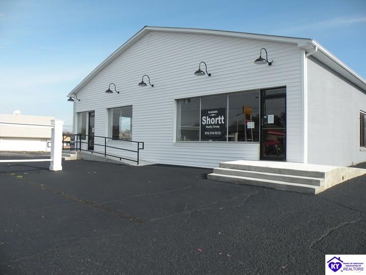 1812 N Dixie BoulevardRadcliff, KY 40160