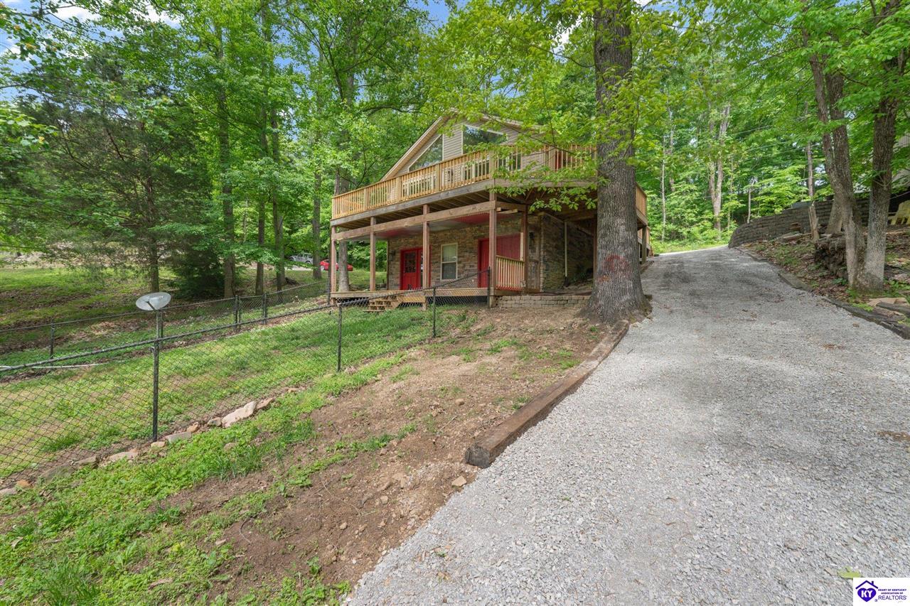 Listing Picture 374 Christopher Lane Leitchfield, KY 42754 MLS HK25001899