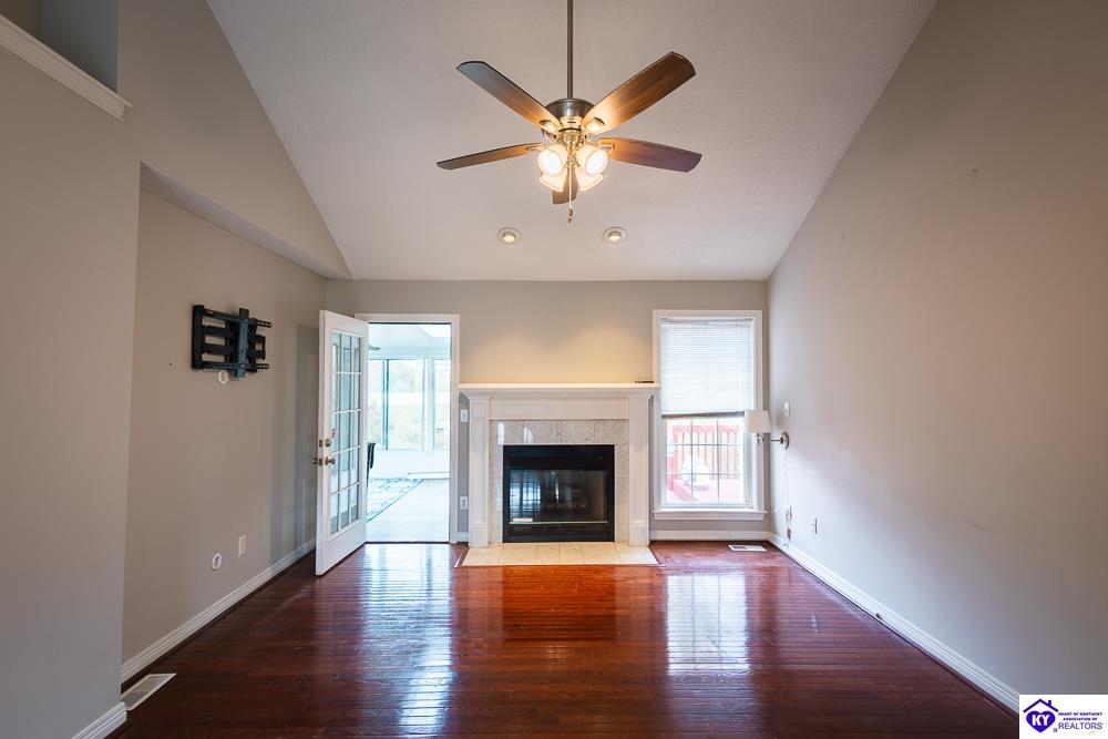 1337 Amanda Jo Drive Elizabethtown, KY 42701 #3