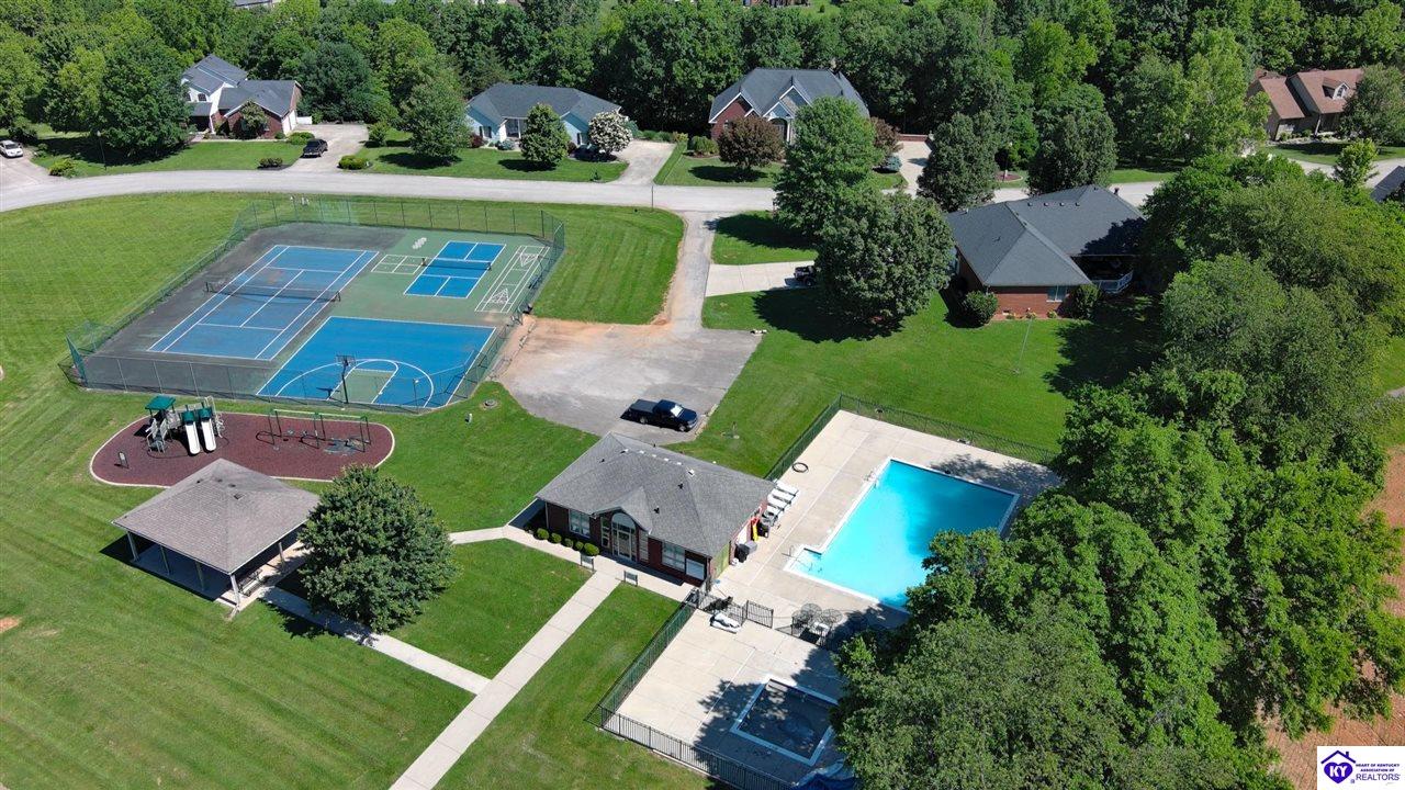 Listing Picture 107 Woodhill Road Bardstown, KY 40004 MLS HK25001952