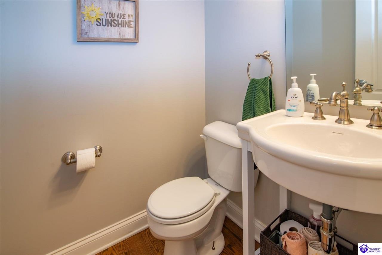 Listing Picture 107 Woodhill Road Bardstown, KY 40004 MLS HK25001952