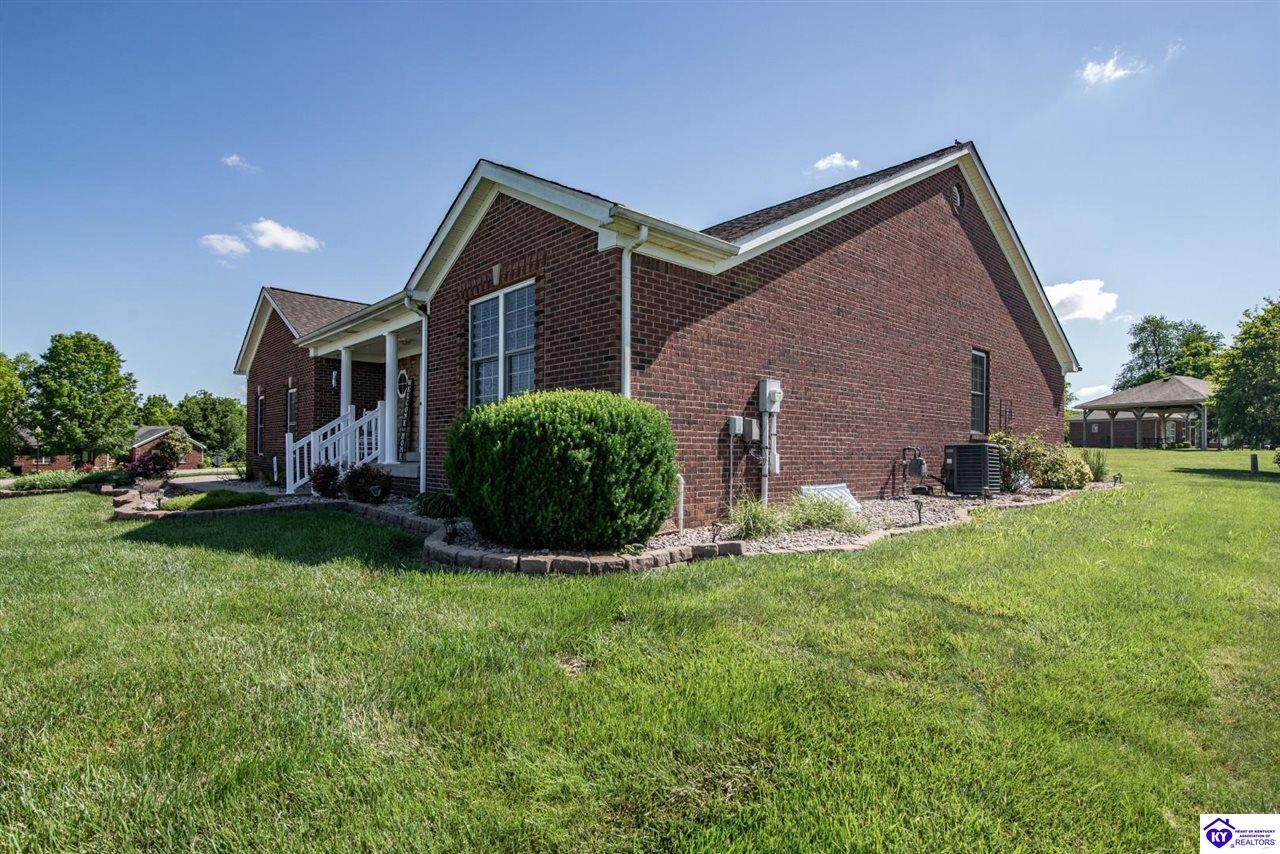 Listing Picture 107 Woodhill Road Bardstown, KY 40004 MLS HK25001952