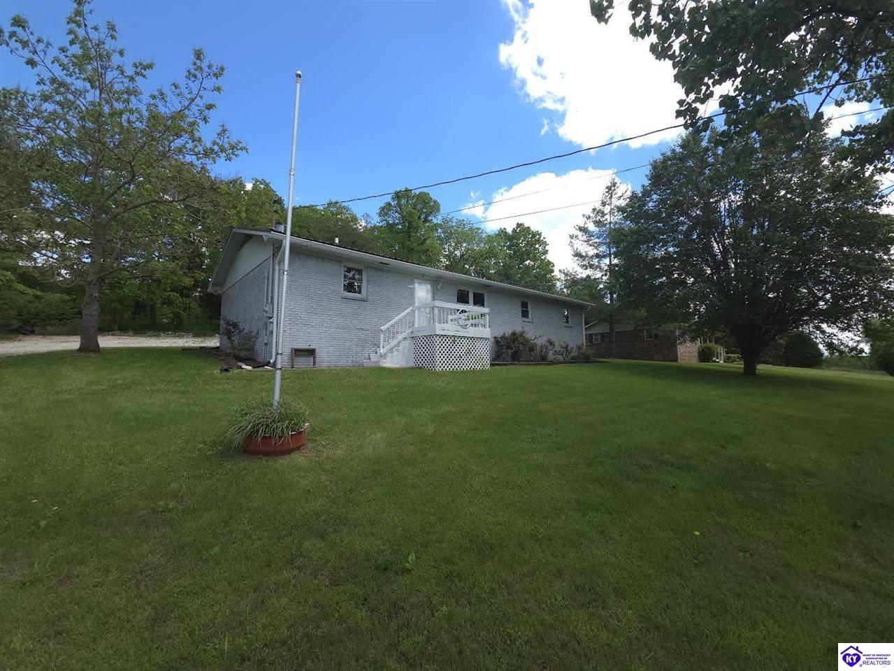125 Goodman StreetMunfordville, KY 42765