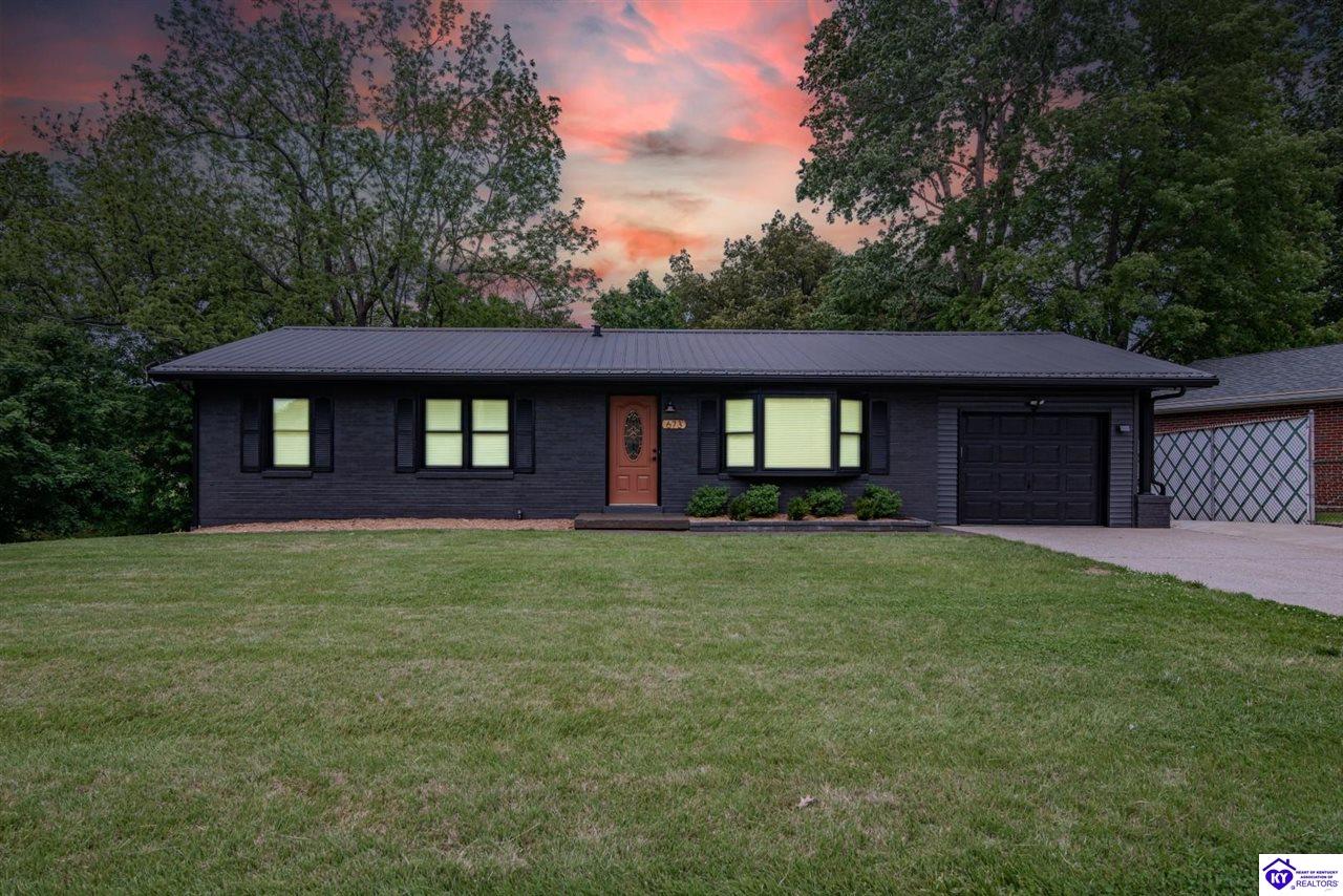 673 W Crocus DriveRadcliff, KY 40160