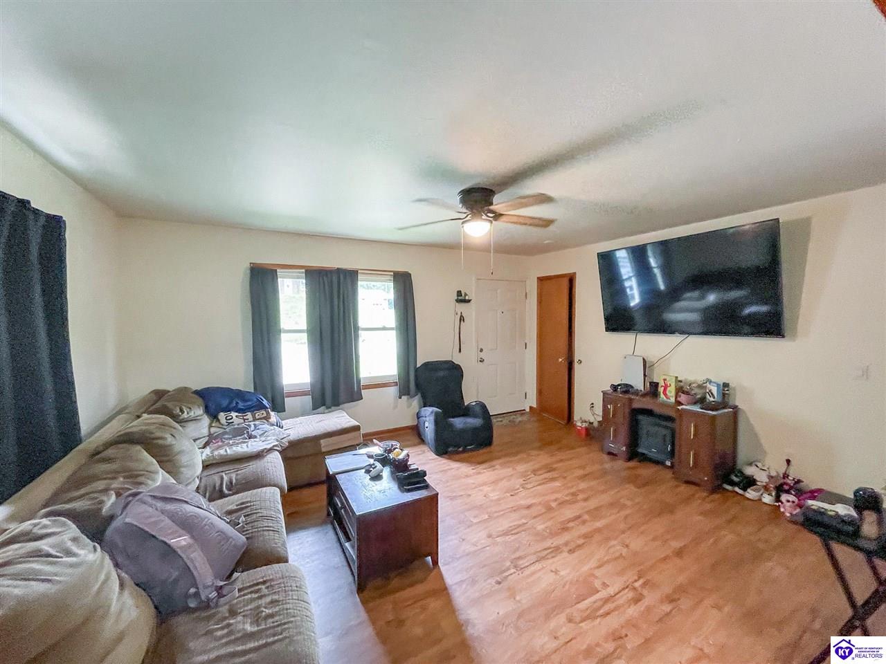 Listing Picture 625 New Street Radcliff, KY 40160 MLS HK25002031