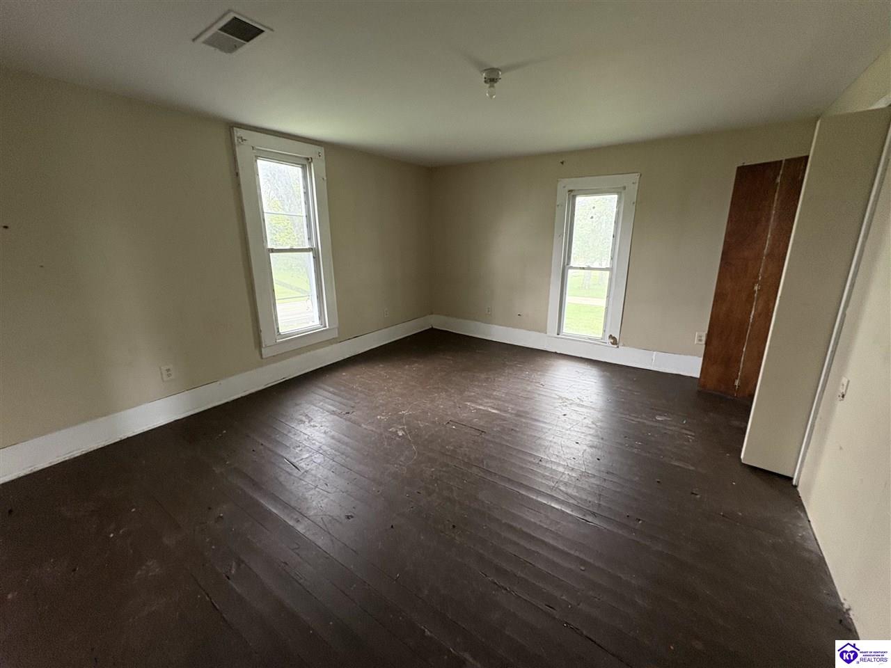 Listing Picture 1535 Bardstown Road Hodgenville, KY 42748 MLS HK25002037