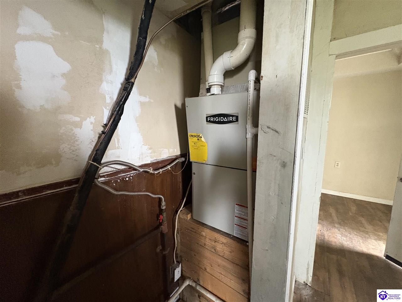 Listing Picture 1535 Bardstown Road Hodgenville, KY 42748 MLS HK25002037