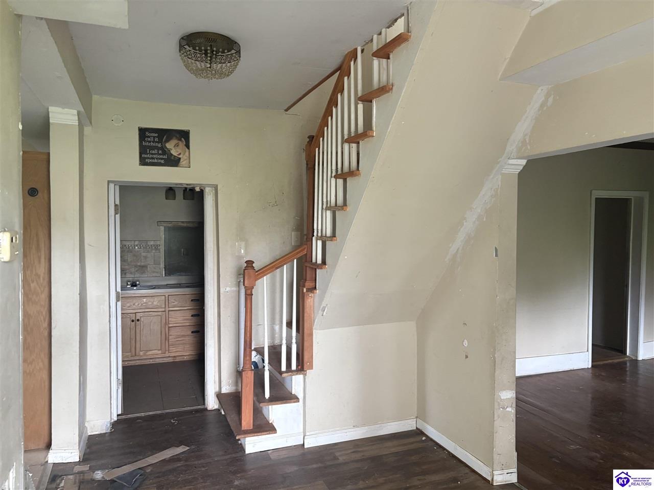 Listing Picture 1535 Bardstown Road Hodgenville, KY 42748 MLS HK25002037