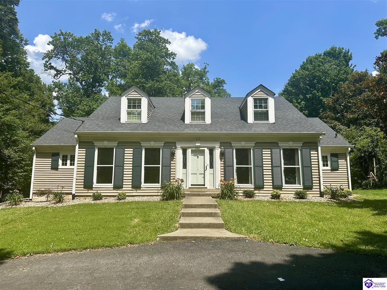717 Sunrise LaneElizabethtown, KY 42701
