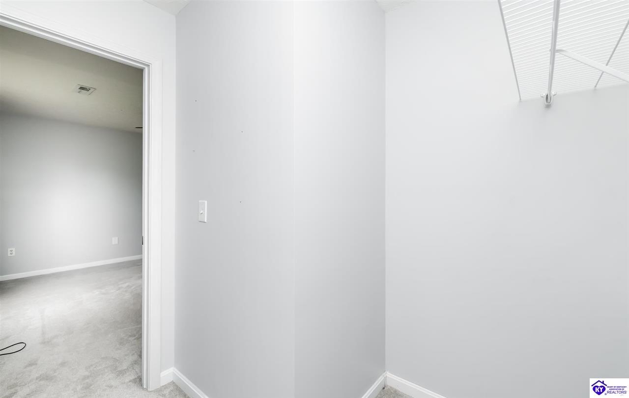 Listing Picture 296 Winterwood Drive Elizabethtown, KY 42701 MLS HK25002071