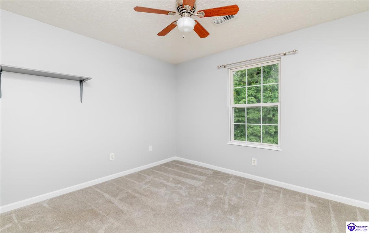 Listing Picture 296 Winterwood Drive Elizabethtown, KY 42701 MLS HK25002071