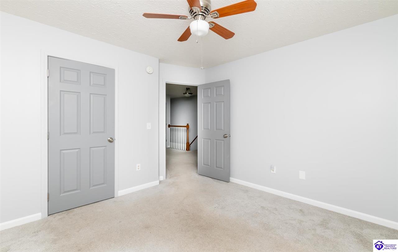Listing Picture 296 Winterwood Drive Elizabethtown, KY 42701 MLS HK25002071