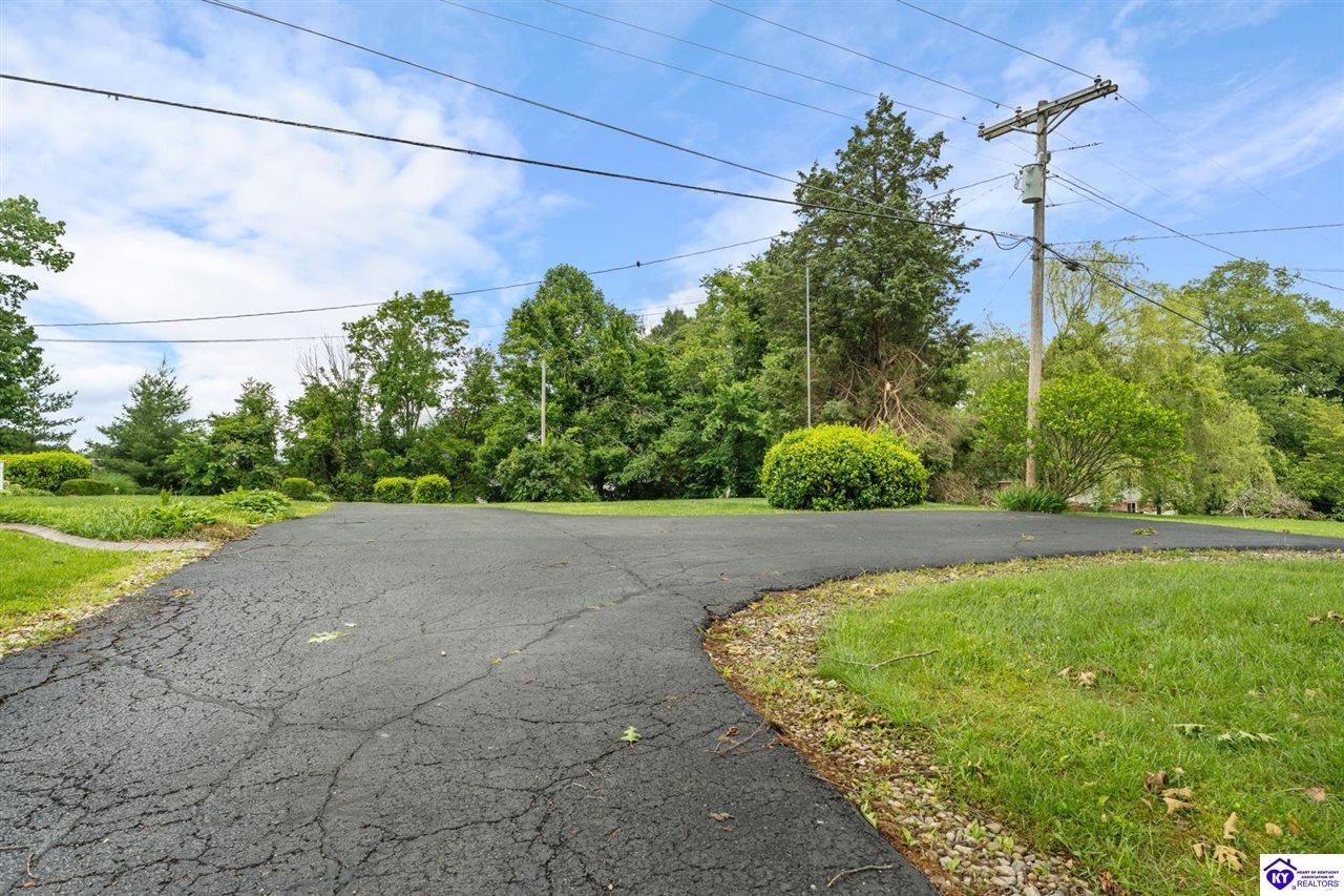 Listing Picture 966 Lawrence Street Brandenburg, KY 40108 MLS HK25002082