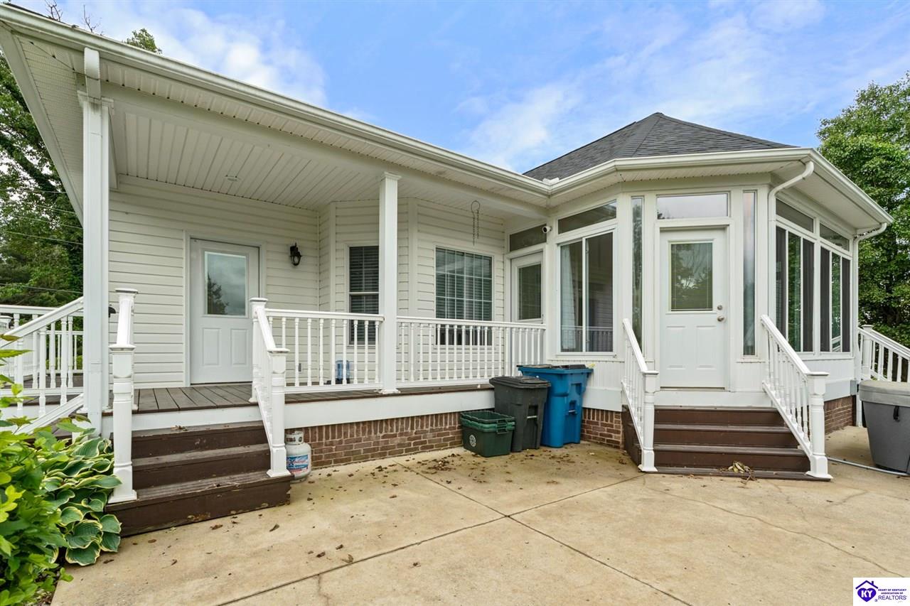 Listing Picture 966 Lawrence Street Brandenburg, KY 40108 MLS HK25002082