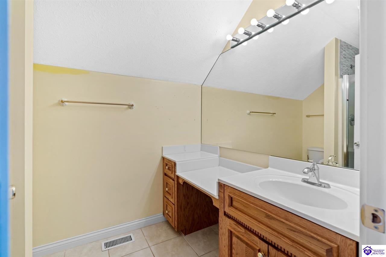 Listing Picture 966 Lawrence Street Brandenburg, KY 40108 MLS HK25002082