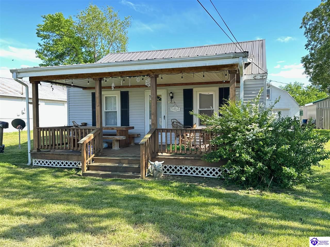 1629 Bardstown RoadHodgenville, KY 42748