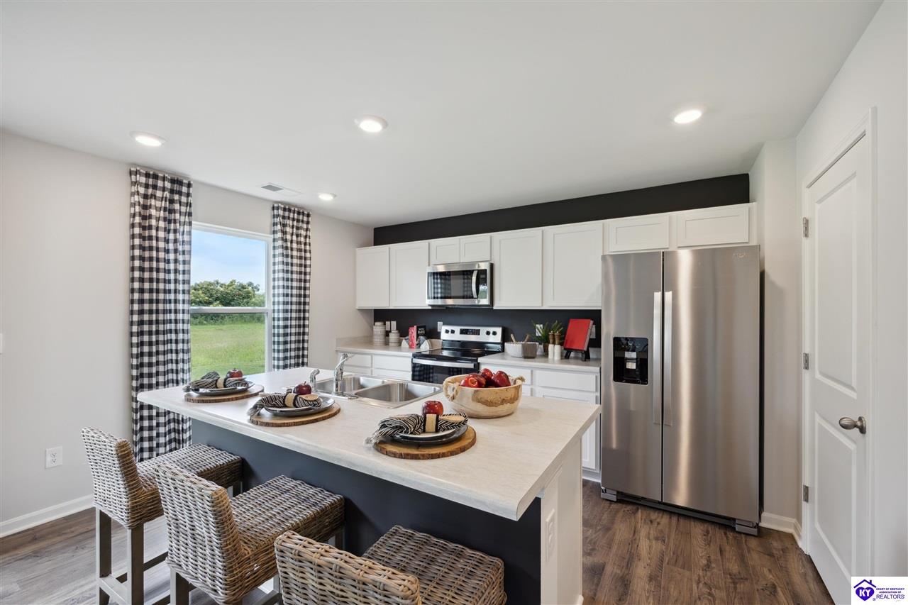 Listing Picture 109 Kendall St Elizabethtown, KY 42701 MLS HK25002109