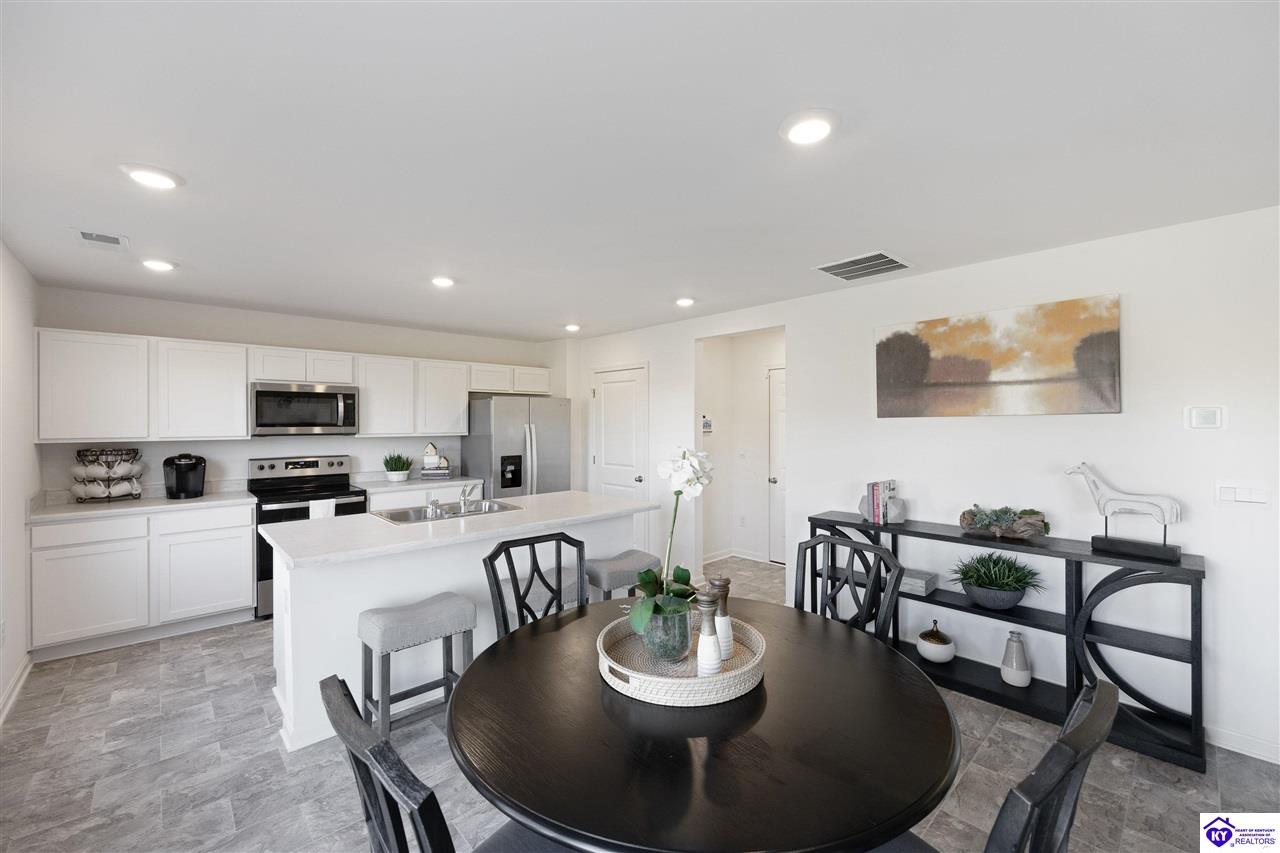 Listing Picture 104 Kendall St Elizabethtown, KY 42701 MLS HK25002111