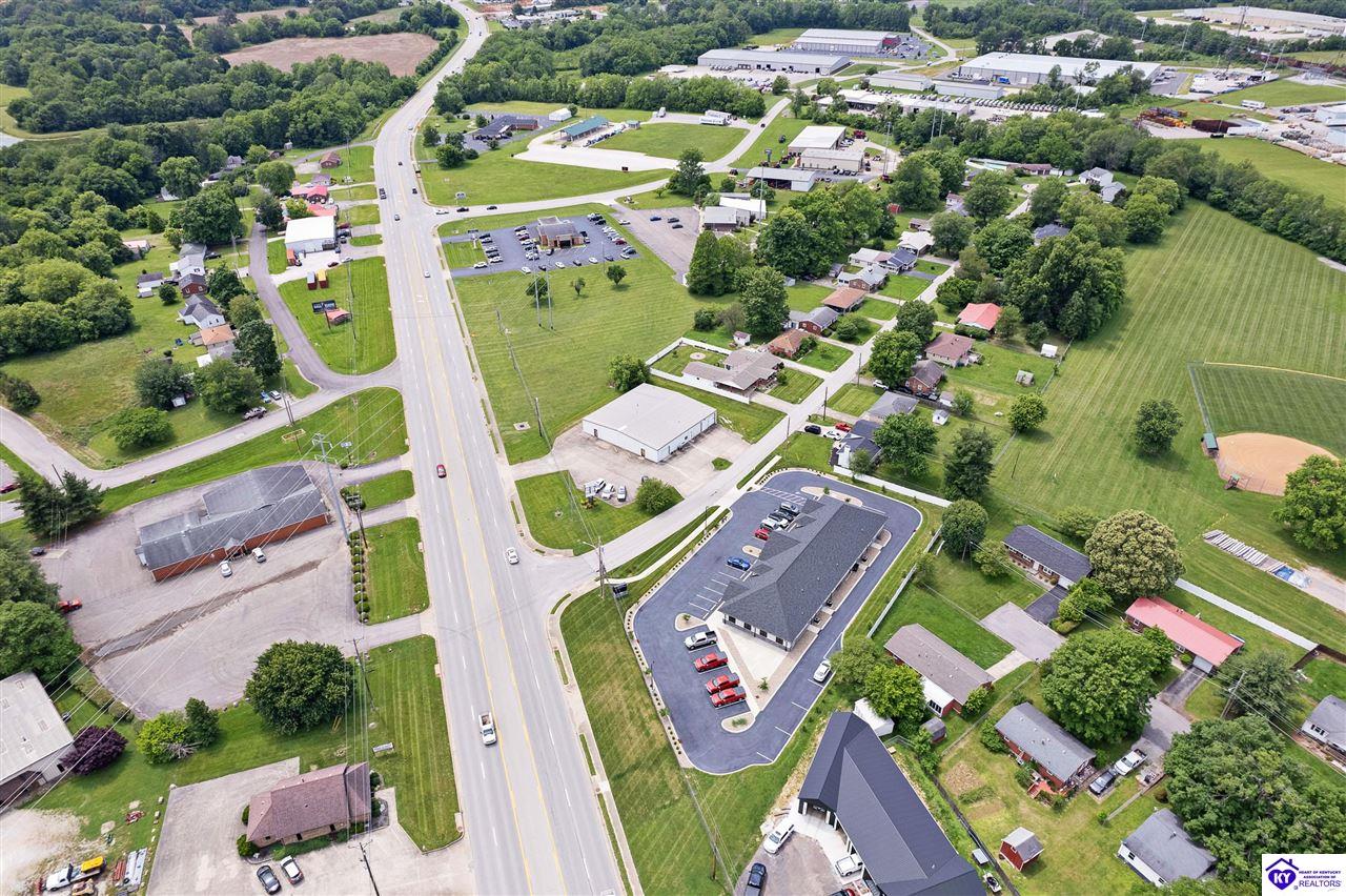 Listing Picture 1750 Leitchfield Road Elizabethtown, KY 42701 MLS HK25002113