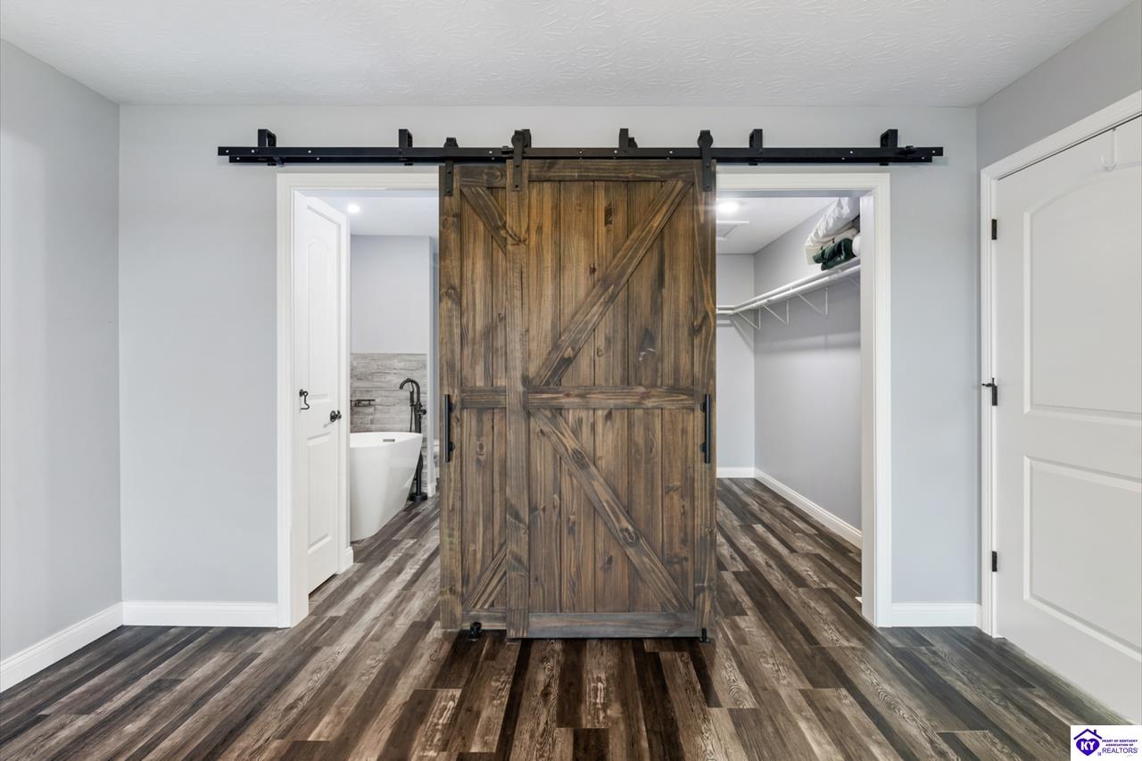 Listing Picture 760 Leafdale Road Hodgenville, KY 42748 MLS HK25002146