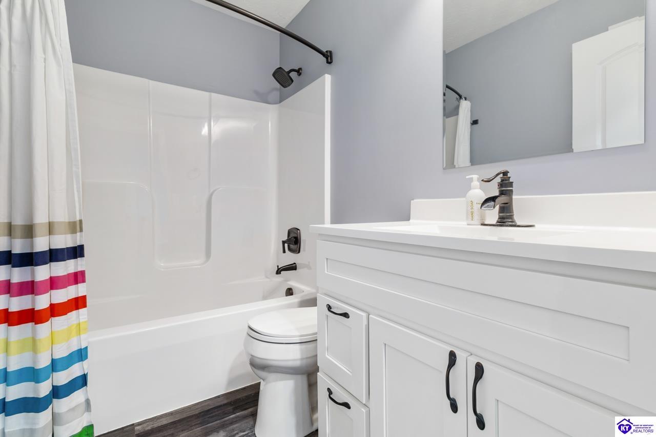 Listing Picture 760 Leafdale Road Hodgenville, KY 42748 MLS HK25002146