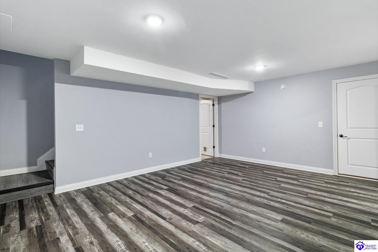 Listing Picture 760 Leafdale Road Hodgenville, KY 42748 MLS HK25002146