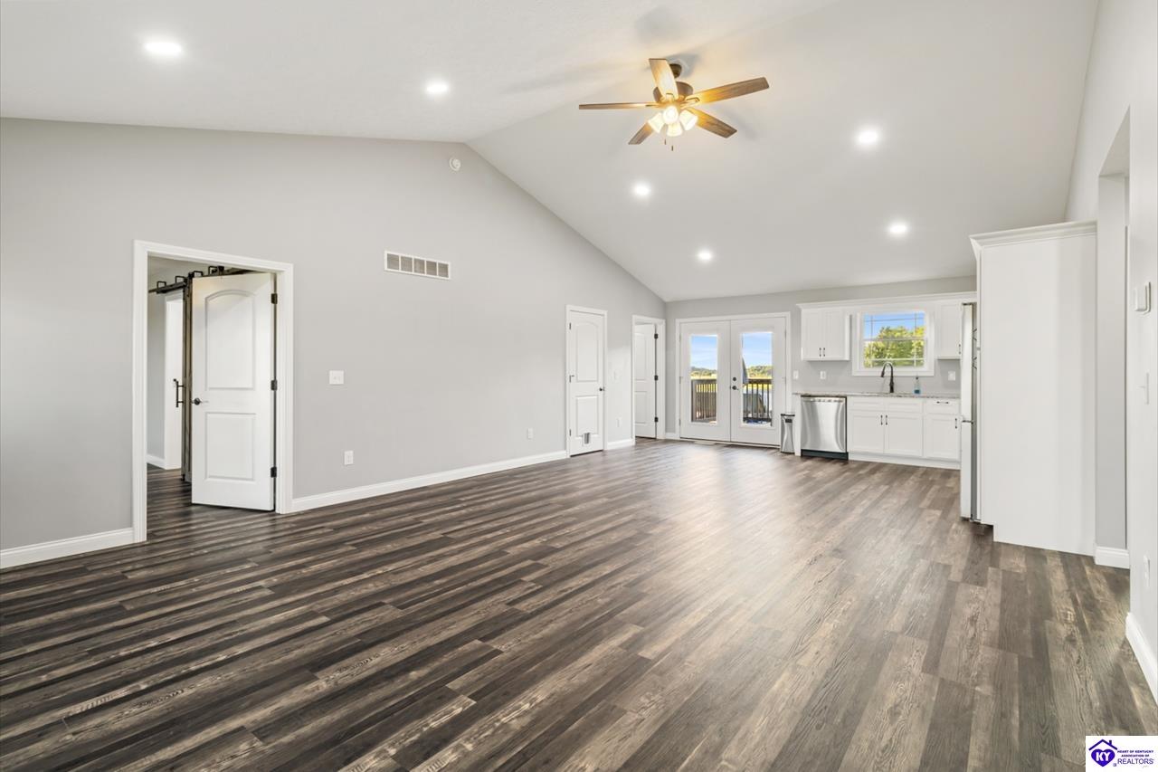 Listing Picture 760 Leafdale Road Hodgenville, KY 42748 MLS HK25002146